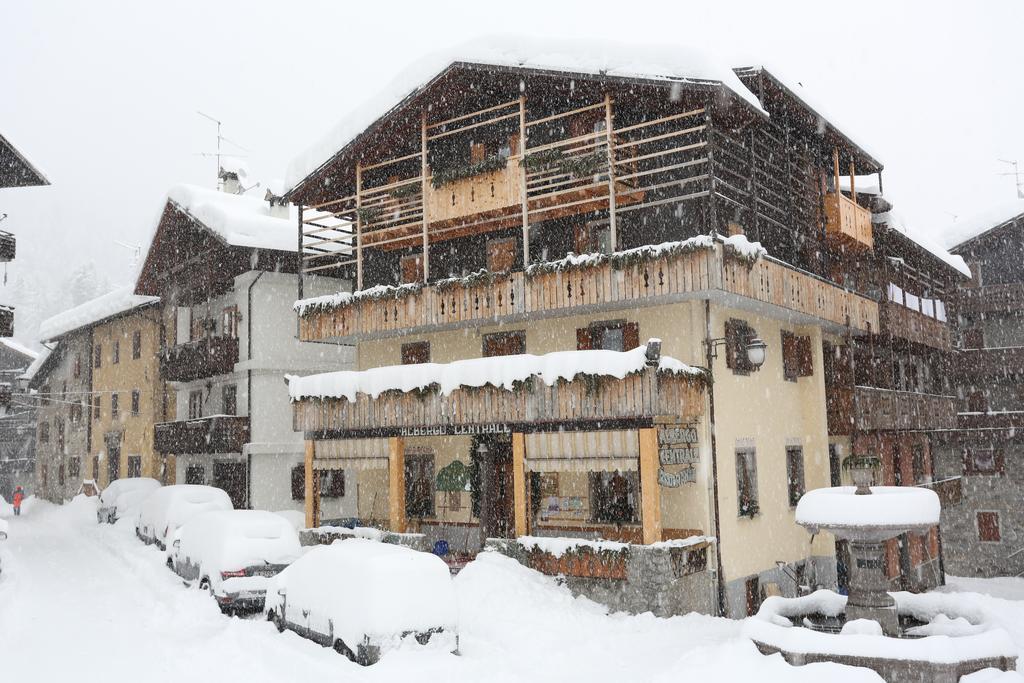 Albergo Centrale Forni di Sopra Dış mekan fotoğraf