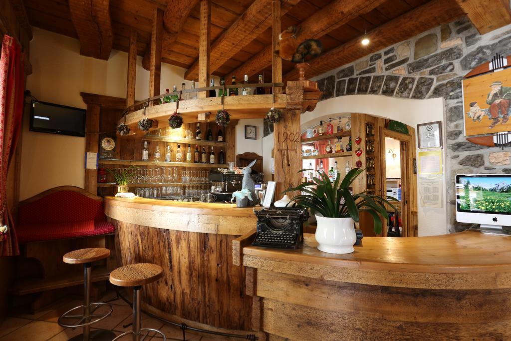 Albergo Centrale Forni di Sopra Dış mekan fotoğraf