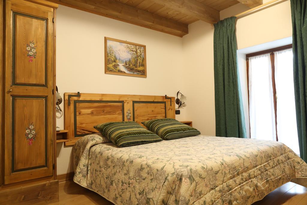 Albergo Centrale Forni di Sopra Dış mekan fotoğraf